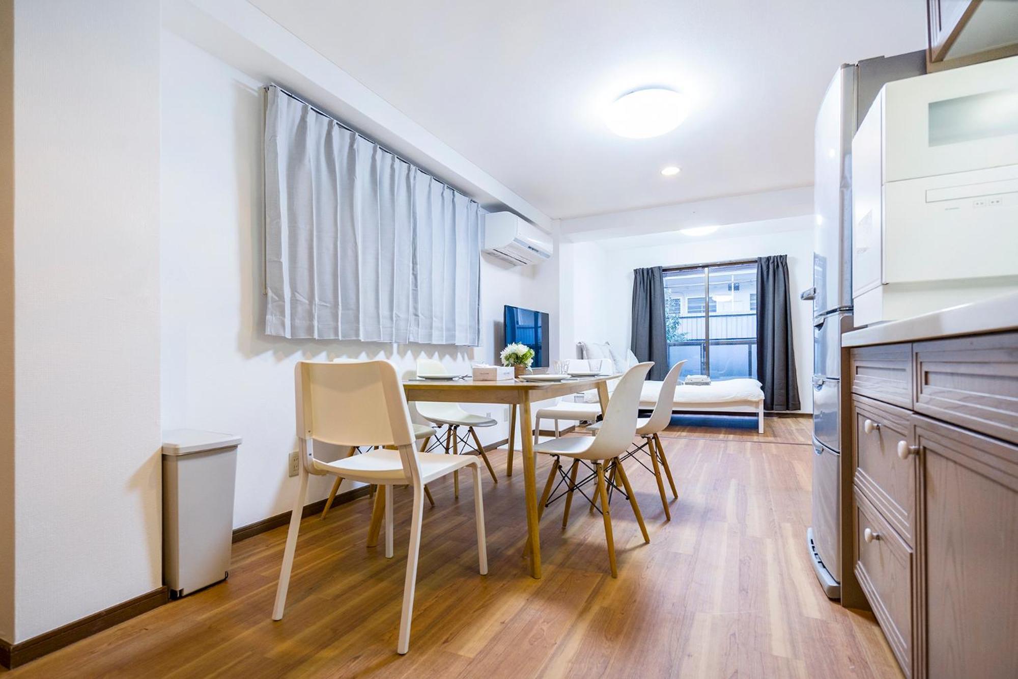10Ppl Shinjuku Gyoen丶 National Garden丶 Kabukicho丶 Shinjuku Station丶 Golden Gai丶 Tokyo Metropolitan Government Building Eow4 Apartamento Exterior foto